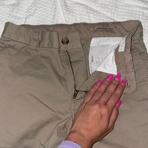 Vineyard vines kids pants tan size 14